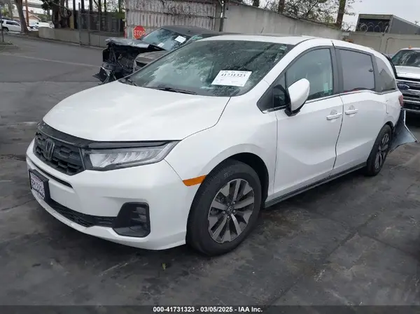 5FNRL6H61SB005819 2025 HONDA ODYSSEY - Image 2