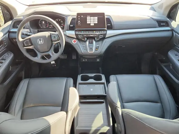 5FNRL6H61SB047861 2025 HONDA ODYSSEY - Image 8