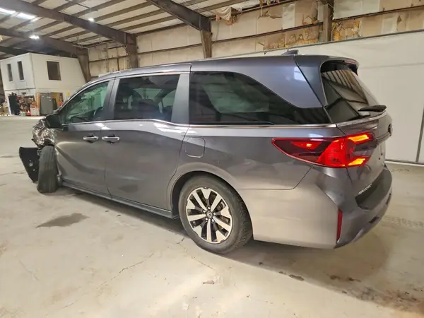 5FNRL6H61SB079371 2025 HONDA ODYSSEY - Image 2