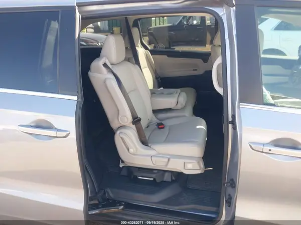 5FNRL6H61SB083582 2025 HONDA ODYSSEY - Image 8
