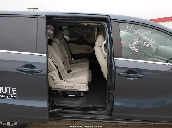 5FNRL6H61SB086322 2025 HONDA ODYSSEY - Image 3