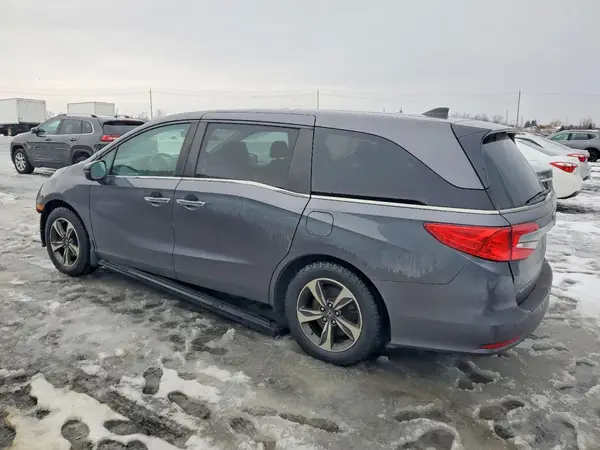5FNRL6H62JB502506 2018 HONDA ODYSSEY - Image 2