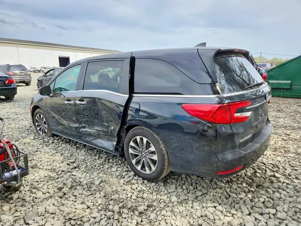 5FNRL6H62PB025049 2023 HONDA ODYSSEY - Image 2