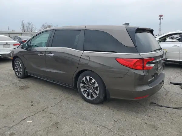 5FNRL6H62PB028677 2023 HONDA ODYSSEY - Image 2