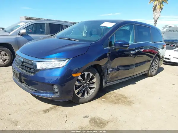5FNRL6H62PB071741 2023 HONDA ODYSSEY - Image 2