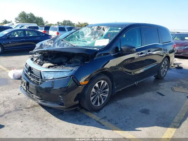 5FNRL6H62PB076597 2023 HONDA ODYSSEY - Image 2
