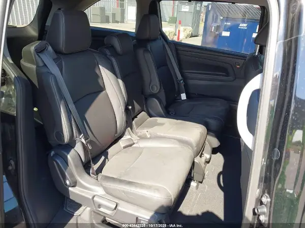 5FNRL6H62PB076597 2023 HONDA ODYSSEY - Image 8