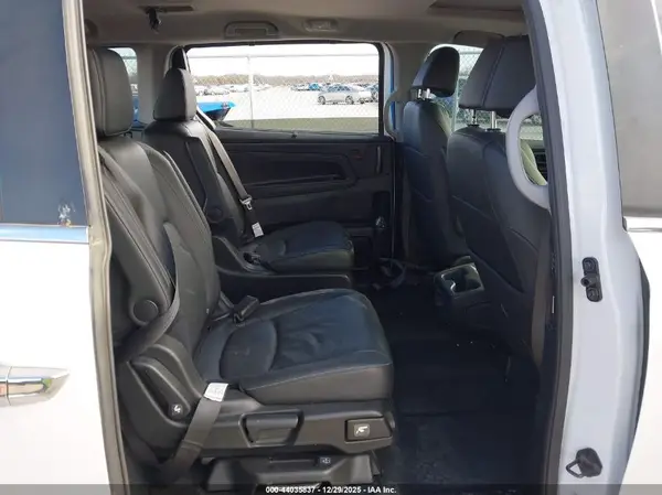 5FNRL6H62RB013597 2024 HONDA ODYSSEY - Image 8