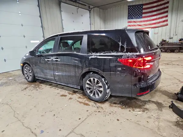 5FNRL6H62RB041691 2024 HONDA ODYSSEY - Image 2