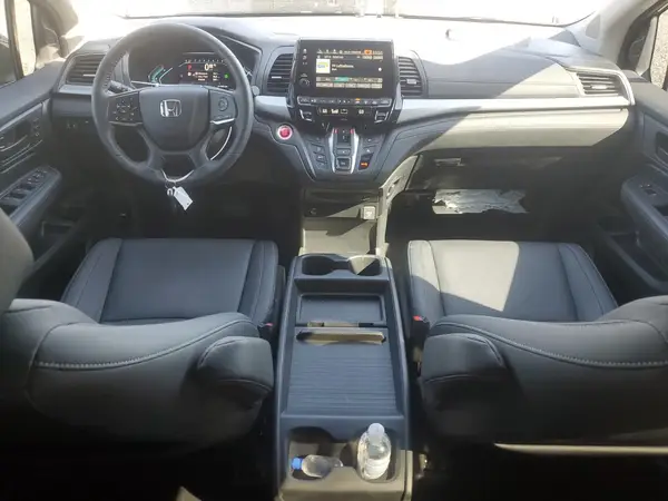 5FNRL6H62RB069569 2024 HONDA ODYSSEY - Image 8