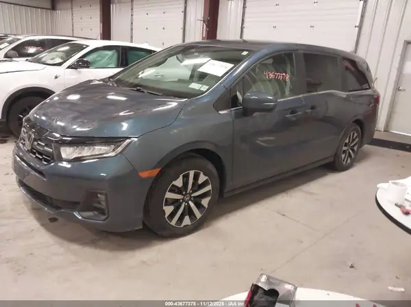 5FNRL6H62SB004825 2025 HONDA ODYSSEY - Image 2