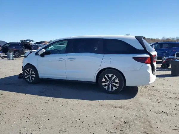 5FNRL6H62SB056858 2025 HONDA ODYSSEY - Image 2