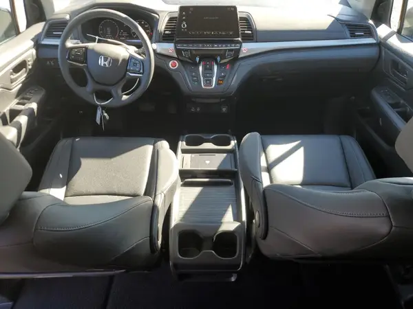 5FNRL6H62SB082800 2025 HONDA ODYSSEY - Image 8