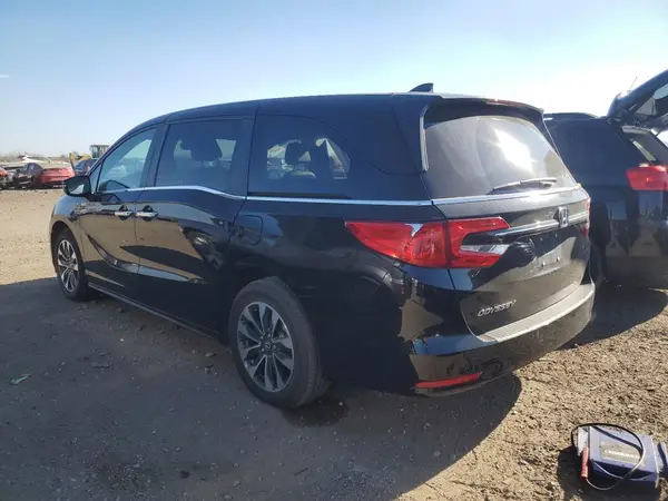 5FNRL6H63PB080318 2023 HONDA ODYSSEY - Image 2