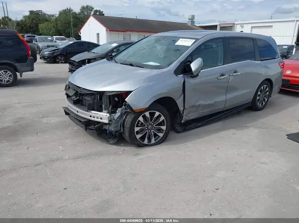 5FNRL6H63RB053798 2024 HONDA ODYSSEY - Image 2
