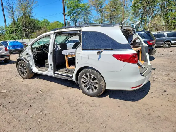 5FNRL6H63RB064994 2024 HONDA ODYSSEY - Image 2