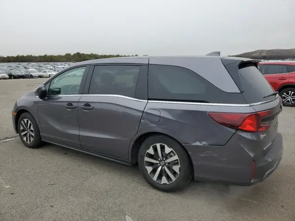 5FNRL6H63SB004123 2025 HONDA ODYSSEY - Image 2