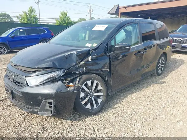 5FNRL6H63SB013923 2025 HONDA ODYSSEY - Image 2