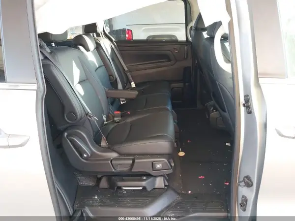 5FNRL6H63SB065780 2025 HONDA ODYSSEY - Image 8
