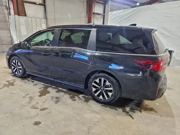 5FNRL6H63SB086595 2025 HONDA ODYSSEY - Image 2