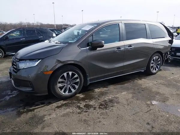 5FNRL6H64PB015378 2023 HONDA ODYSSEY - Image 2