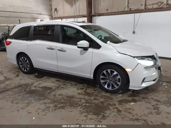 5FNRL6H64PB074785 2023 HONDA ODYSSEY - Image 1