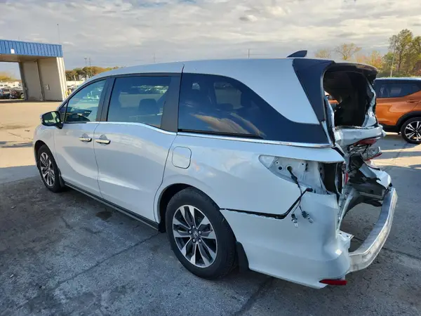 5FNRL6H64RB029848 2024 HONDA ODYSSEY - Image 2