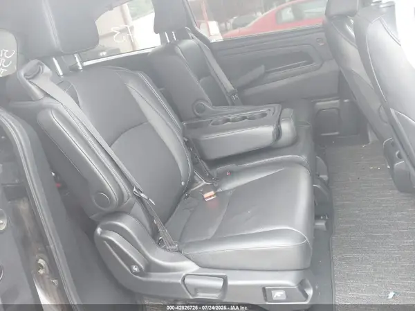 5FNRL6H64RB049825 2024 HONDA ODYSSEY - Image 8