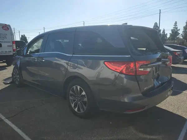 5FNRL6H64RB069069 2024 HONDA ODYSSEY - Image 2