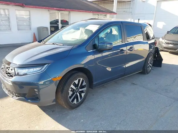 5FNRL6H64SB051063 2025 HONDA ODYSSEY - Image 2