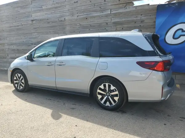 5FNRL6H64SB084175 2025 HONDA ODYSSEY - Image 2