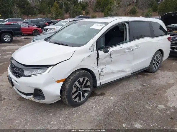 5FNRL6H64SB084497 2025 HONDA ODYSSEY - Image 2