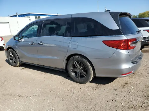 5FNRL6H65JB505710 2018 HONDA ODYSSEY - Image 2