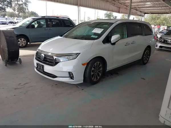 5FNRL6H65PB020122 2023 HONDA ODYSSEY - Image 2