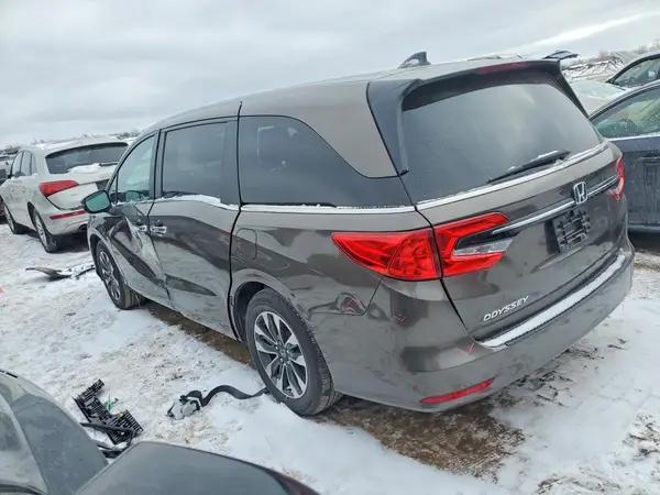 5FNRL6H65PB033310 2023 HONDA ODYSSEY - Image 2