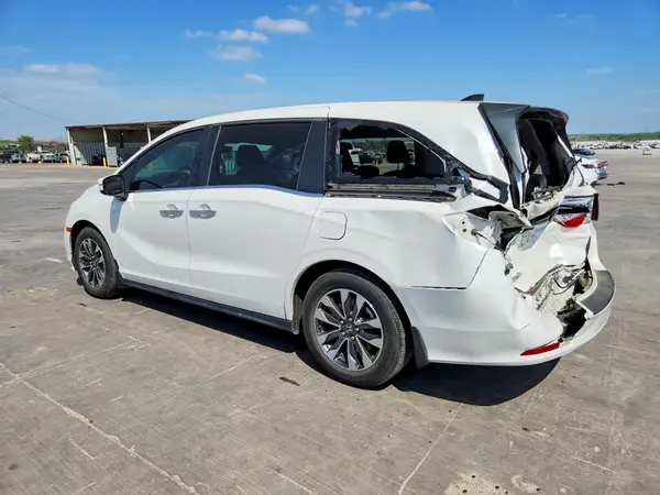 5FNRL6H65PB035915 2023 HONDA ODYSSEY - Image 2