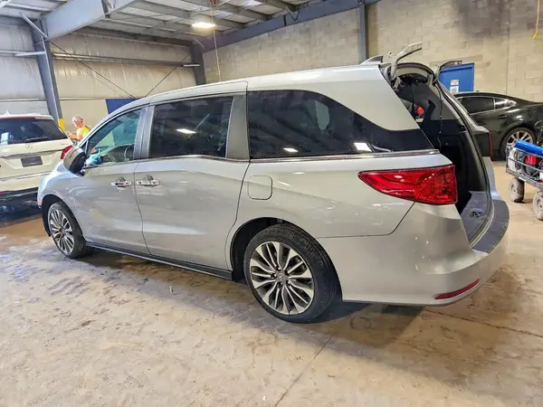 5FNRL6H65RB005493 2024 HONDA ODYSSEY - Image 2