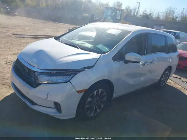 5FNRL6H65RB045590 2024 HONDA ODYSSEY - Image 2