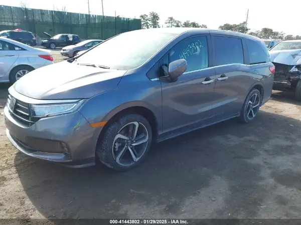 5FNRL6H65RB055097 2024 HONDA ODYSSEY - Image 2