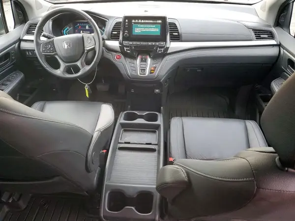 5FNRL6H65RB064446 2024 HONDA ODYSSEY - Image 8