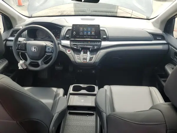 5FNRL6H65SB055266 2025 HONDA ODYSSEY - Image 8