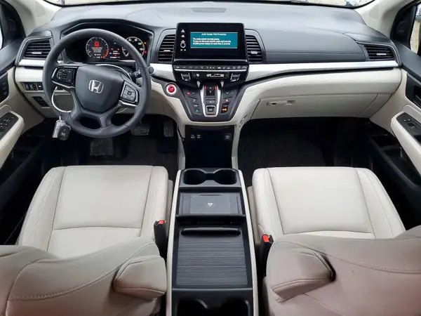 5FNRL6H65SB075730 2025 HONDA ODYSSEY - Image 8