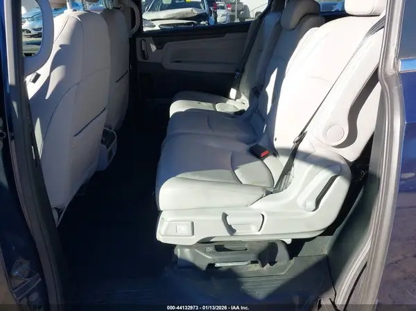 5FNRL6H66PB010103 2023 HONDA ODYSSEY - Image 8