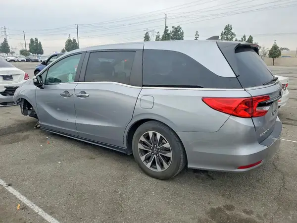 5FNRL6H66PB044056 2023 HONDA ODYSSEY - Image 2