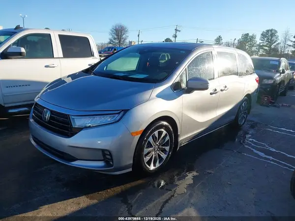 5FNRL6H66PB050519 2023 HONDA ODYSSEY - Image 2