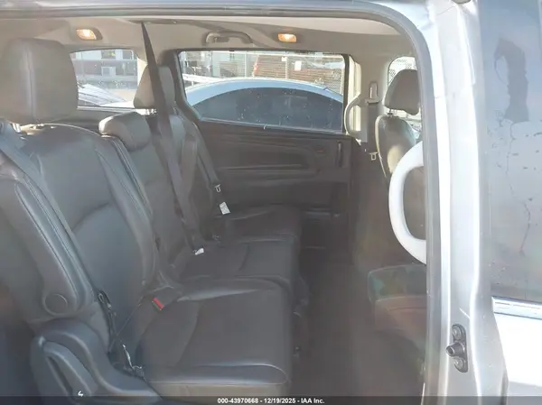 5FNRL6H66PB050519 2023 HONDA ODYSSEY - Image 8