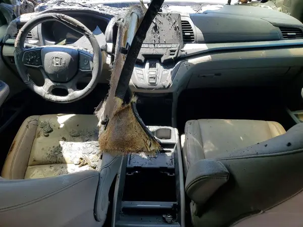 5FNRL6H66PB077798 2023 HONDA ODYSSEY - Image 8