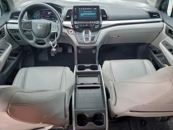 5FNRL6H66RB043637 2024 HONDA ODYSSEY - Image 8