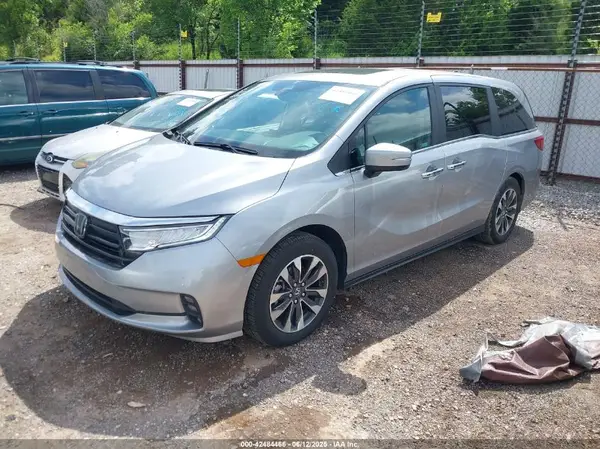 5FNRL6H66RB044786 2024 HONDA ODYSSEY - Image 2