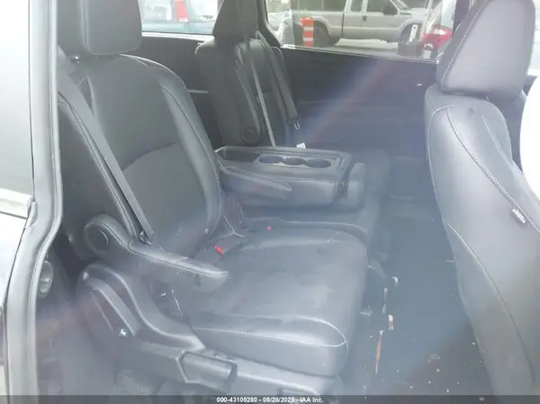 5FNRL6H66RB050216 2024 HONDA ODYSSEY - Image 8